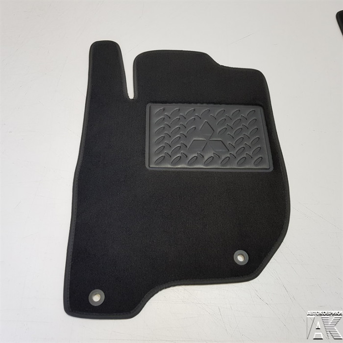 Mitsubishi Pajero Sport 2008 -